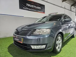 Cinza Usado 2015 Skoda Rapid Ambition Carrinha | € 8.590