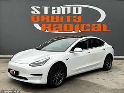 Branco Usado 2020 Tesla Model 3 Standard Range Plus Sedan | € 21.750 (Bom preço)
