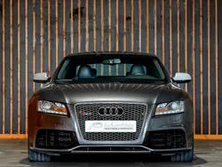 Cinza Usado 2010 Audi A5 Coupé | € 59.900