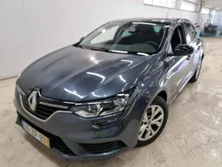 Cinzento Usado 2019 Renault Mégane IV | € 14.490 (Preço justo)