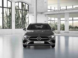 Cinzento Novo 2025 Mercedes A250 Sedan | € 51.525 (Caro)