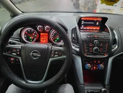 Usado 2015 Opel Zafira Tourer Edition Monovolume | € 8.500