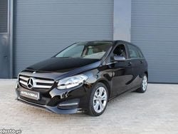 Preto Usado 2015 Mercedes B180 Urban Monovolume | € 15.499 (Preço justo)