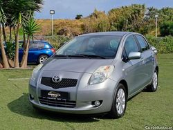 Cinza Usado 2008 Toyota Yaris Citadino | € 7.499 (Preço elevado)