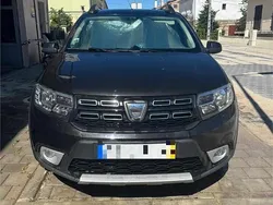 Preto Usado 2018 Dacia Sandero Citadino | € 10.700 (Bom preço)
