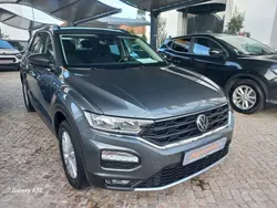 Cinzento Usado 2021 VW T-Roc Style SUV | € 22.750 (Preço elevado)