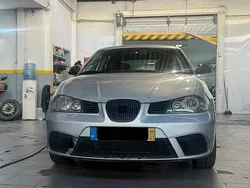 Cinza Usado 2006 Seat Ibiza Style | € 1.950 (Bom preço)