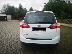 Branco Usado 2018 Ford Grand C-Max Monovolume | € 12.750