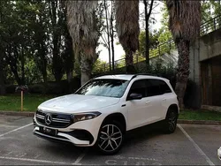 Branco Usado 2022 Mercedes EQB300 SUV | € 34.500