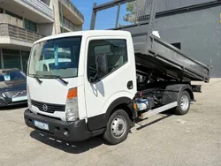 Branco Usado 2014 Nissan Cabstar Pickup | € 23.900
