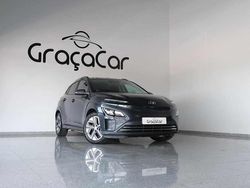 Cinzento Usado 2021 Hyundai Kauai Premium SUV | € 22.500 (Preço justo)