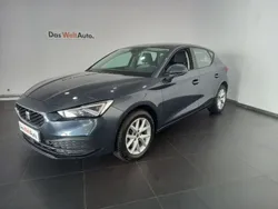 Cinza Usado 2023 Seat Leon Style Sedan | € 19.590 (Preço justo)
