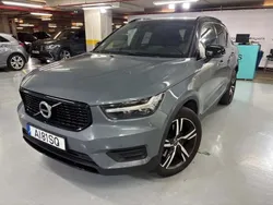 Cinza Usado 2021 Volvo XC40 R-Design SUV | € 31.600 (Preço justo)