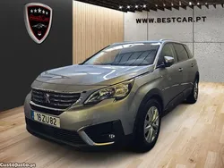 Cinza Usado 2020 Peugeot 5008 Monovolume | € 22.949 (Preço justo)