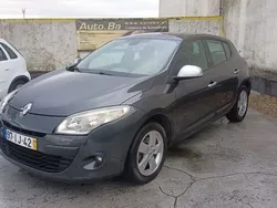 Cinza Usado 2009 Renault Mégane III | € 6.999 (Preço elevado)