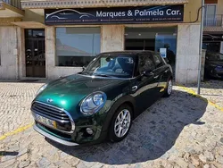 Verde Usado 2017 Mini Cooper D Citadino | € 17.750 (Bom preço)