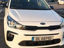 Branco Usado 2021 Kia Rio Citadino | € 14.000 (Super Preço)