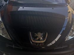 Usado 2008 Peugeot 207 Sport Sedan | € 6.000