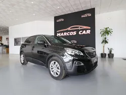 Preto Usado 2017 Peugeot 3008 Active SUV | € 16.400 (Preço justo)