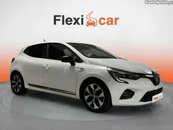 Branco Usado 2021 Renault Clio V LIMITED | € 14.490 (Bom preço)