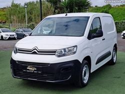 Branco Usado 2020 Citroën Berlingo Monovolume | € 15.499 (Preço elevado)