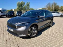 Cinzento Usado 2023 Skoda Enyaq iV SUV | € 39.950 (Preço elevado)