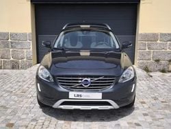 Cinza escuro Usado 2015 Volvo XC60 Momentum SUV | € 21.490 (Preço justo)