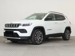 Branco Usado 2022 Jeep Compass Limited SUV | € 27.890 (Preço justo)