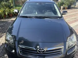 Usado 2007 Toyota Avensis Sedan | € 9.000