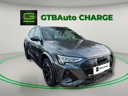 Cinza Usado 2022 Audi e-tron Ambiente SUV | € 54.750 (Preço justo)