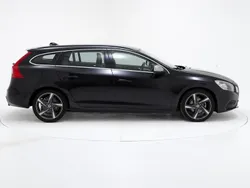 Preto Usado 2011 Volvo V60 R-Design Carrinha | € 7.990 (Super Preço)