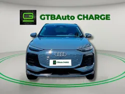 Cinza Novo 2025 Audi Q6 e-tron Ambiente SUV | € 69.999