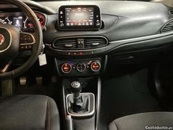 Cinza Usado 2020 Fiat Tipo Lounge | € 10.490 (Preço justo)