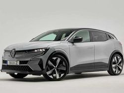 Cinzento Usado 2024 Renault Mégane | € 30.900 (Preço elevado)