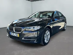 Cinza Usado 2015 BMW 520 Luxury Line Sedan | € 18.500 (Preço justo)