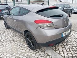 Cinza Usado 2011 Renault Mégane III Dynamique Coupé | € 7.900 (Preço justo)