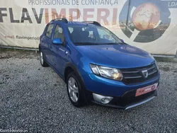 Azul Usado 2013 Dacia Sandero Stepway Citadino | € 8.600 (Preço justo)