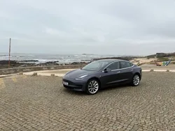 Usado 2019 Tesla Model 3 Standard Range Plus Sedan | € 18.000 (Preço justo)