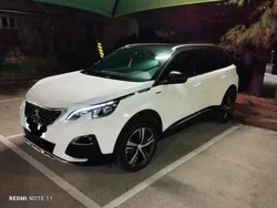 Branco Usado 2018 Peugeot 5008 Monovolume | € 20.500 (Preço justo)