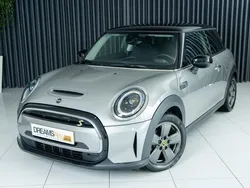 Cinzento Usado 2023 Mini Cooper Citadino | € 22.700 (Preço justo)