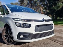Usado 2017 Citroën Grand C4 Picasso Monovolume | € 10.490 (Bom preço)