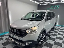 Outra Usado 2018 Dacia Lodgy Stepway Monovolume | € 13.000 (Bom preço)