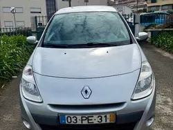 Cinzento Usado 2012 Renault Clio IV | € 4.990