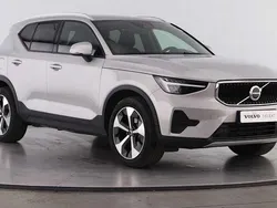 Prateado Usado 2023 Volvo XC40 SUV | € 33.990 (Preço elevado)