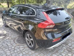 Preto Usado 2014 Volvo V40 R-Design Carrinha | € 12.750 (Preço justo)