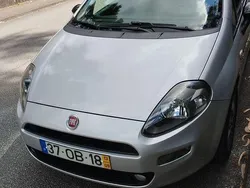 Usado 2013 Fiat Punto Citadino | € 6.500 (Bom preço)