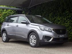 Cinzento Usado 2019 Peugeot 5008 Active Monovolume | € 17.500 (Caro)