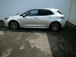 Cinza precious (metalizado) Usado 2022 Toyota Corolla Comfort Citadino | € 25.750 (Preço justo)
