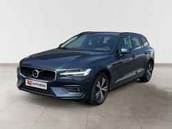 Azul Usado 2019 Volvo V60 Momentum Carrinha | € 23.790 (Preço justo)