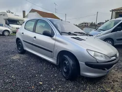 Cinzento Usado 2001 Peugeot 206 | € 2.300 (Preço justo)